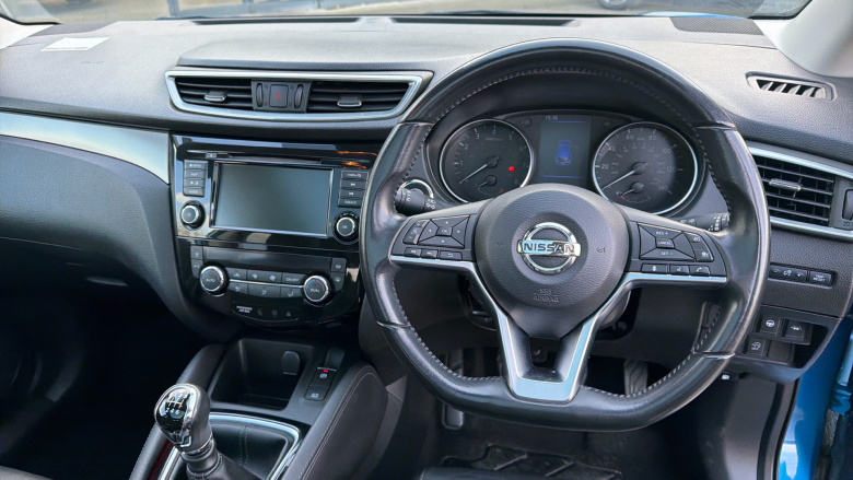 Nissan Qashqai 1.3 DiG-T 160 Tekna 5dr Petrol Hatchback